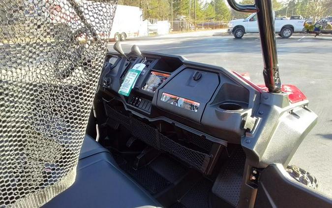 2025 Honda® Pioneer 1000-6 Deluxe Crew