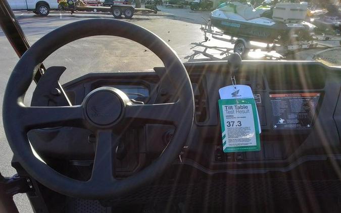 2025 Honda® Pioneer 1000-6 Deluxe Crew