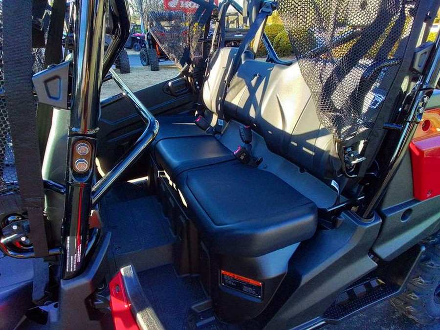 2025 Honda® Pioneer 1000-6 Deluxe Crew