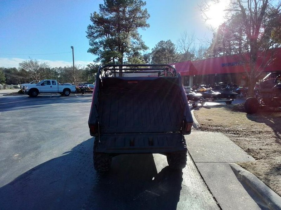 2025 Honda® Pioneer 1000-6 Deluxe Crew