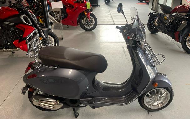 2022 Vespa Primavera 150 Touring