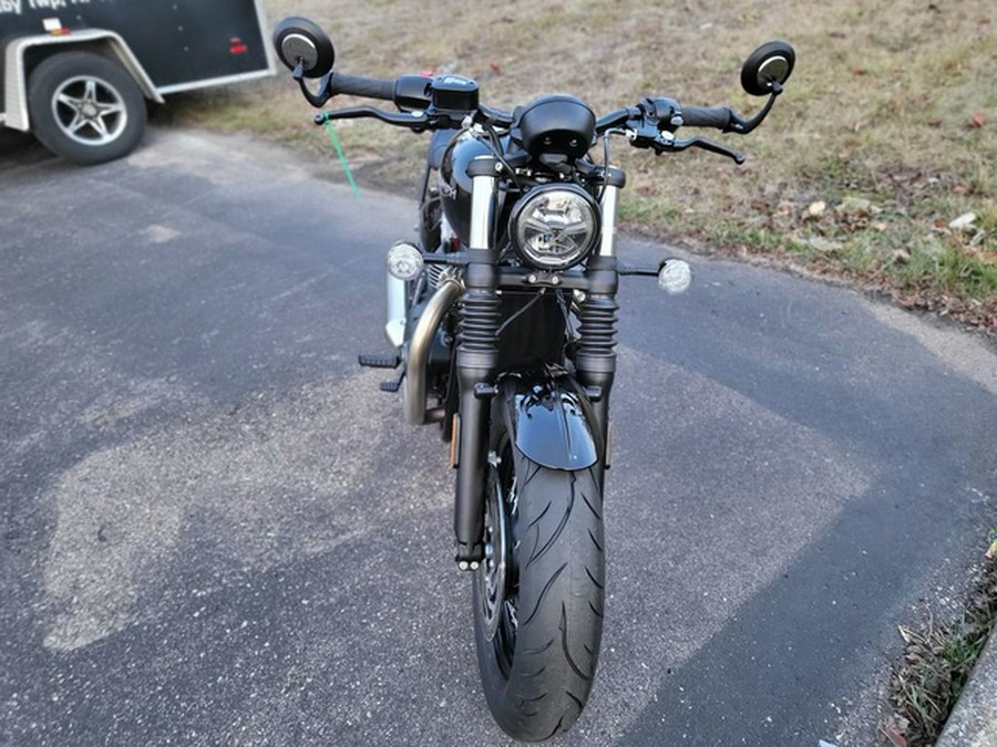 2023 Triumph Bonneville Bobber Jet Black