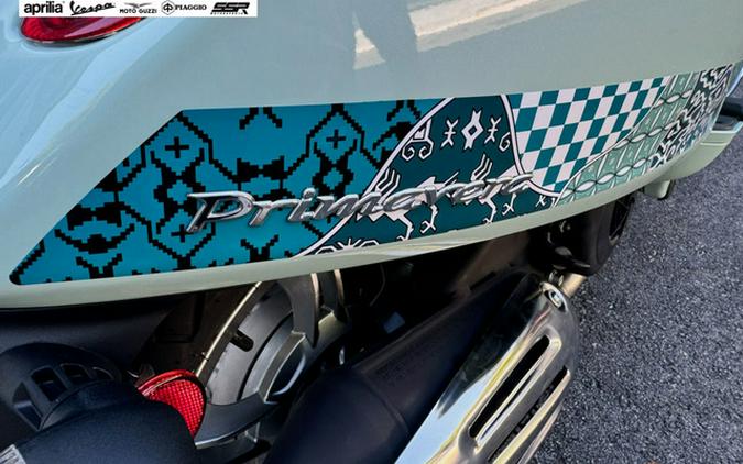 2025 Vespa Primavera 150 Batik