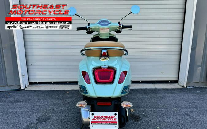 2025 Vespa Primavera 150 Batik