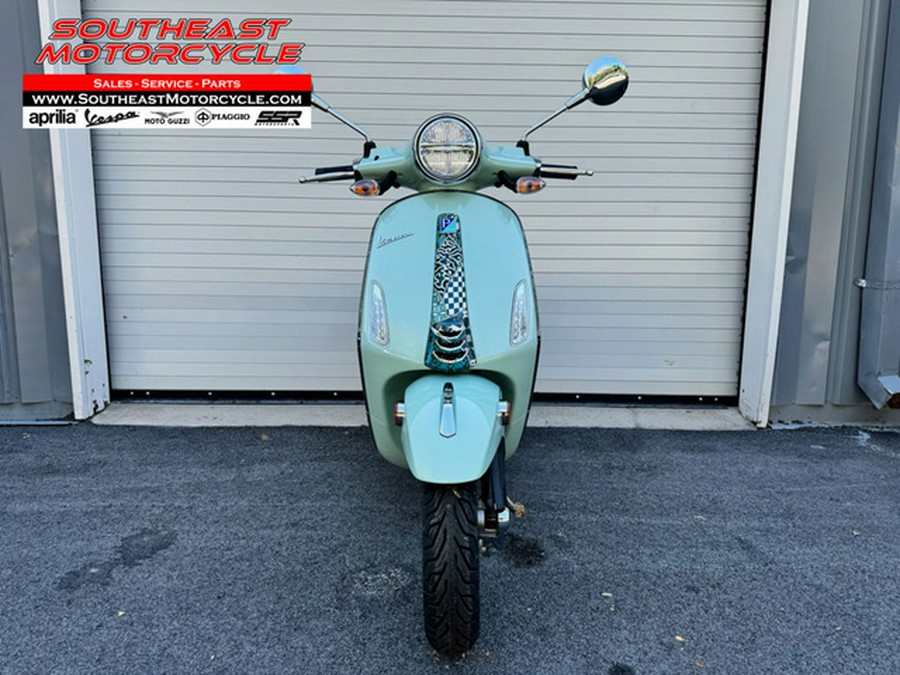 2025 Vespa Primavera 150 Batik