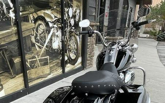 2022 Harley-Davidson® FLHR - Road King®