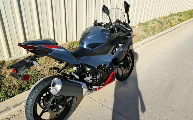 2026 KAWASAKI NINJA 500 ABS