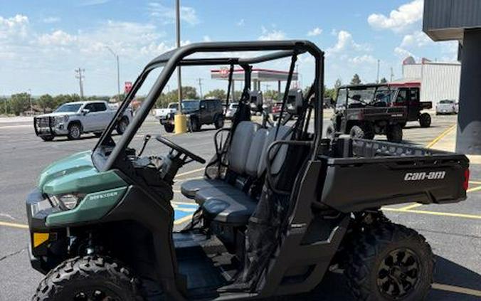 2026 Can-Am Defender DPS HD7
