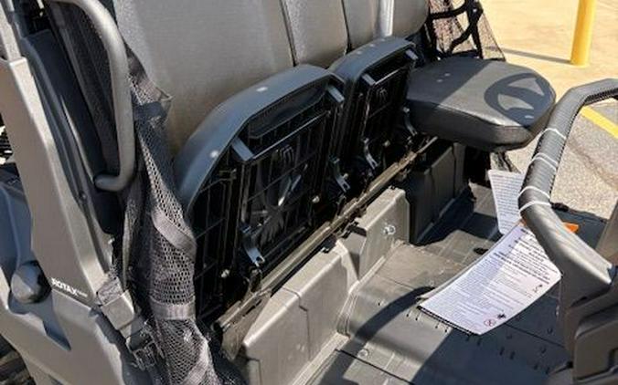 2026 Can-Am Defender DPS HD7