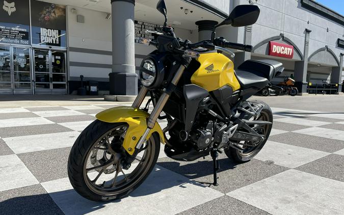 2025 Honda CB300R ABS