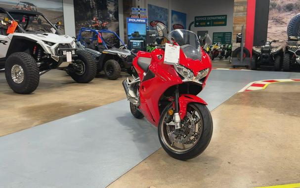2015 Honda INTERCEPTOR DELUXE