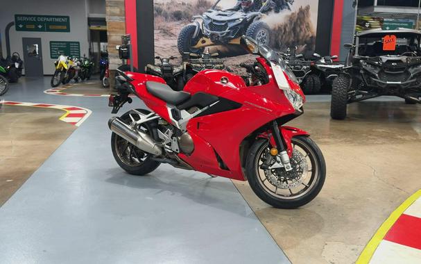 2015 Honda INTERCEPTOR DELUXE
