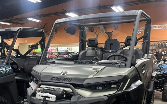 2026 Can-Am Defender X mr with Half Doors HD11