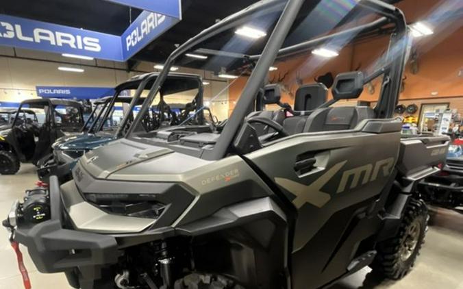 2026 Can-Am Defender X mr with Half Doors HD11