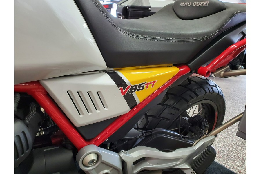 2020 Moto Guzzi V85 TT Adventure