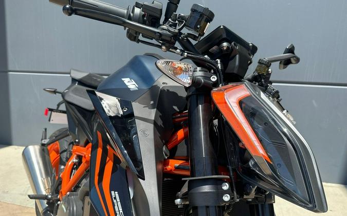 2023 KTM 1290 SUPER DUKE R EVO