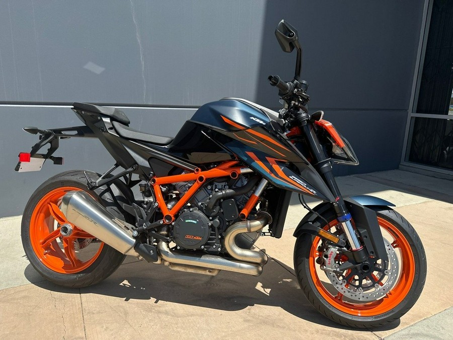 2023 KTM 1290 SUPER DUKE R EVO