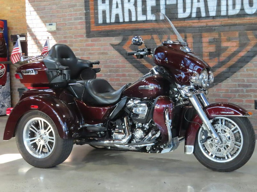 2019 Harley-Davidson® FLHTCUTG - Tri Glide® Ultra