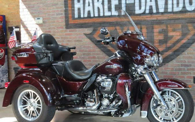 2019 Harley-Davidson® FLHTCUTG - Tri Glide® Ultra