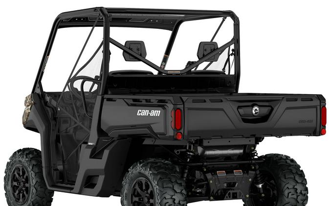 2025 Can-Am™ Defender DPS HD7