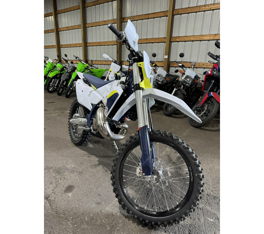2025 Husqvarna Motorcycles TE 150