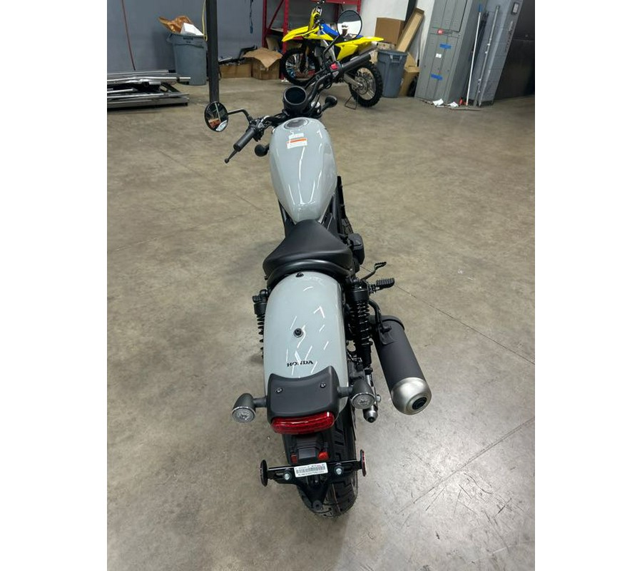 2026 Honda Rebel® 300 E-Clutch