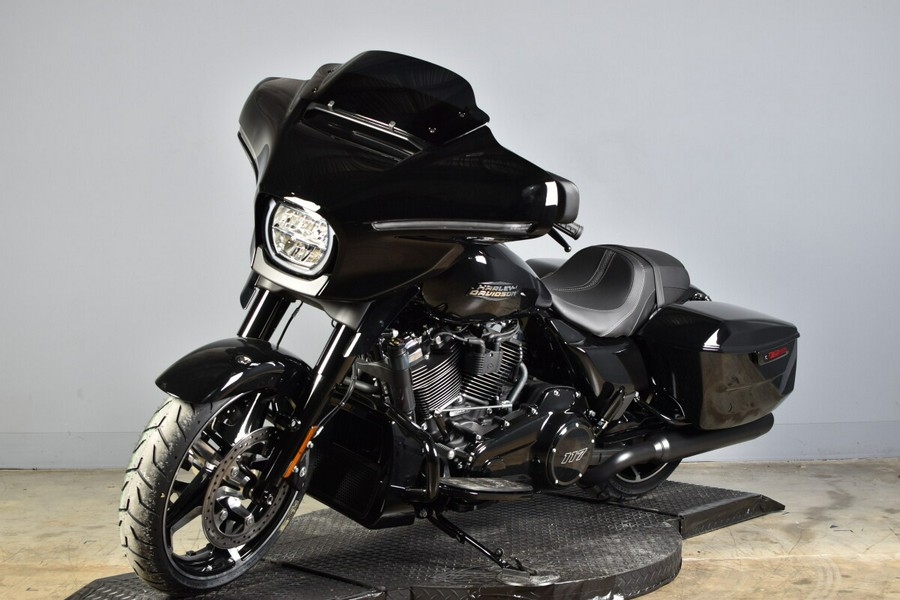 2025 Harley-Davidson Street Glide FLHX