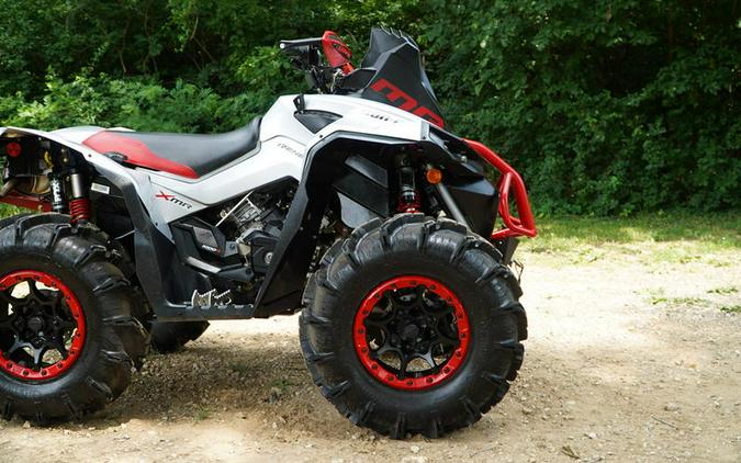 2025 Can-Am® Renegade X mr 1000 R Hyper Silver & Legion Red