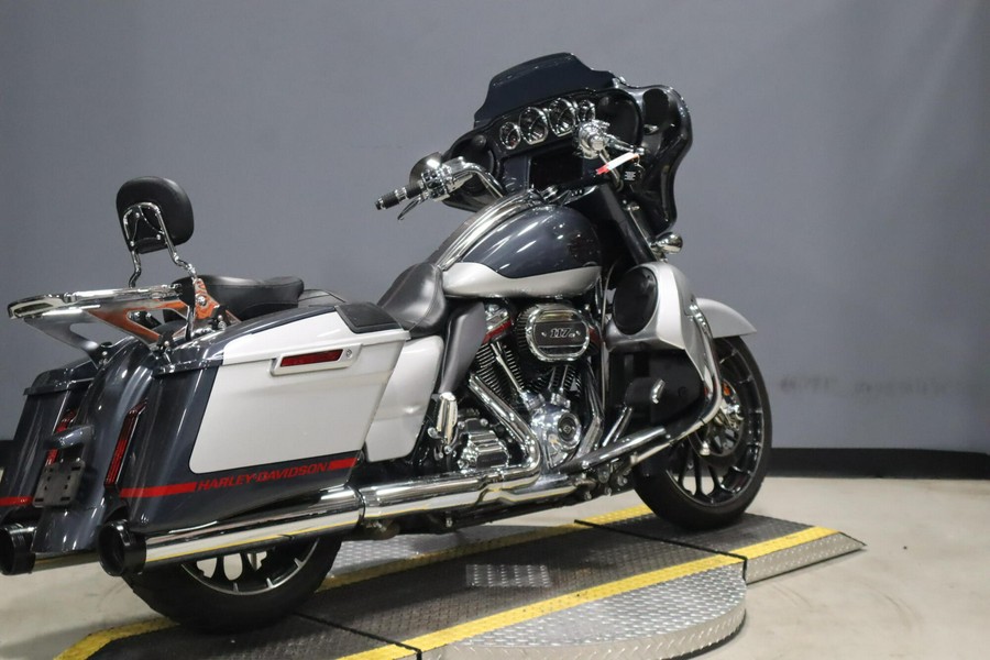 2019 Harley-Davidson CVO Street Glide Charred Steel & Lightening Silver