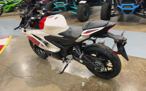 2026 Yamaha YZF-R3 ABS 70TH ANNIVERSARY EDITION