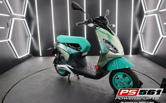 2022 Piaggio Piaggio 1 FCW Active