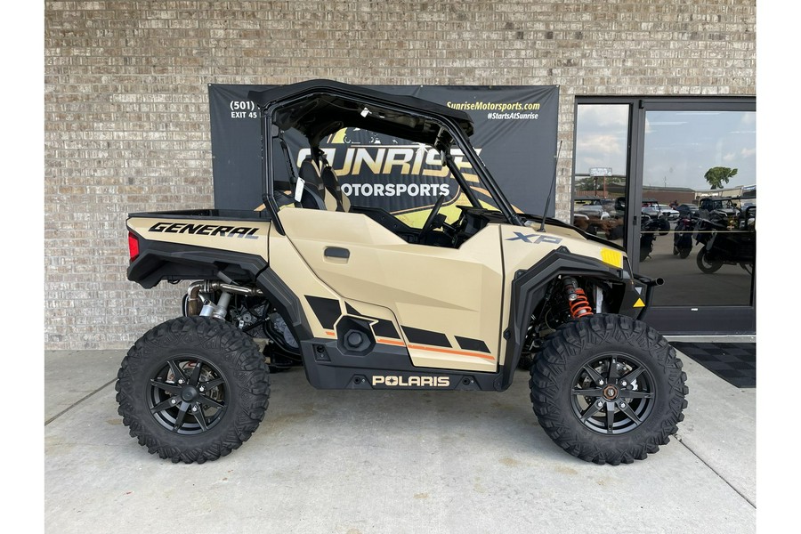 2021 Polaris Industries GENERAL XP 1000 Deluxe Ride Command Matte Military