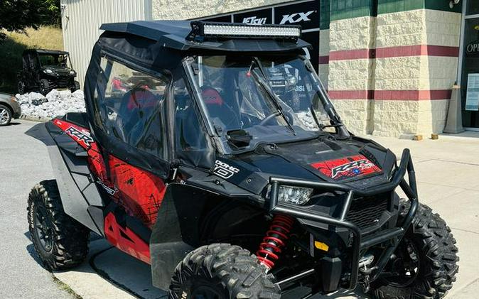 2018 Polaris® RZR XP® 1000 EPS Black Pearl