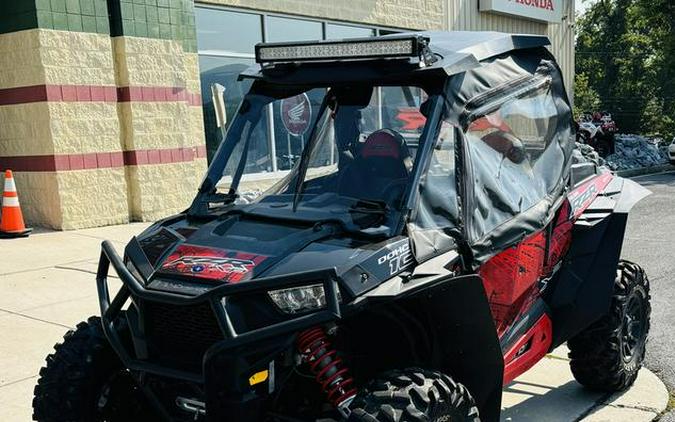 2018 Polaris® RZR XP® 1000 EPS Black Pearl