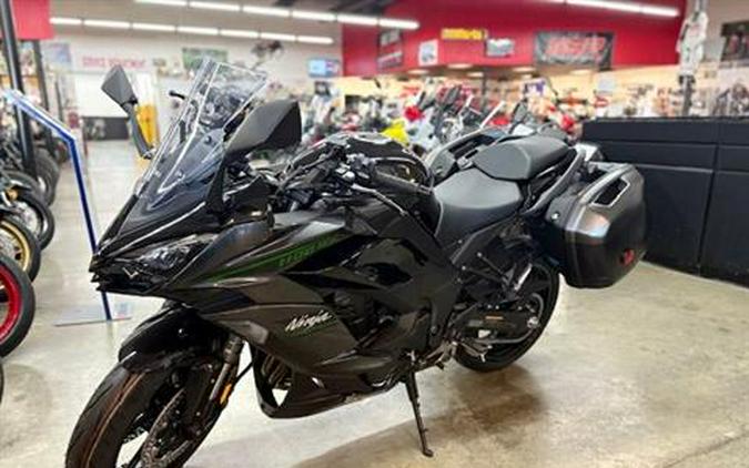 2025 Kawasaki Ninja 1100SX ABS