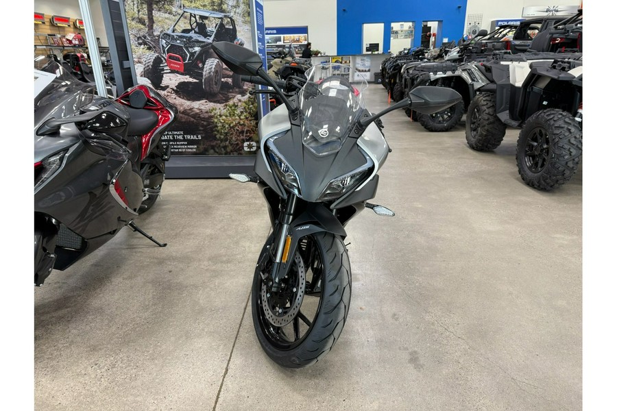 2024 CFMOTO CFMOTO 300SS NEBULA BLACK
