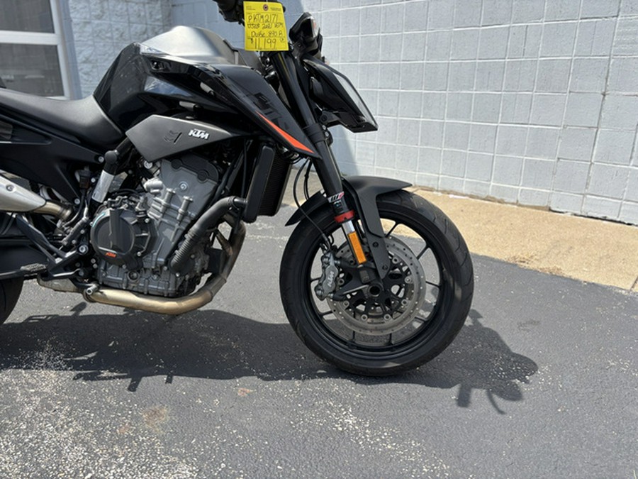 2021 KTM Duke 890 R