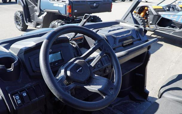 2025 Can-Am® Defender XT HD9