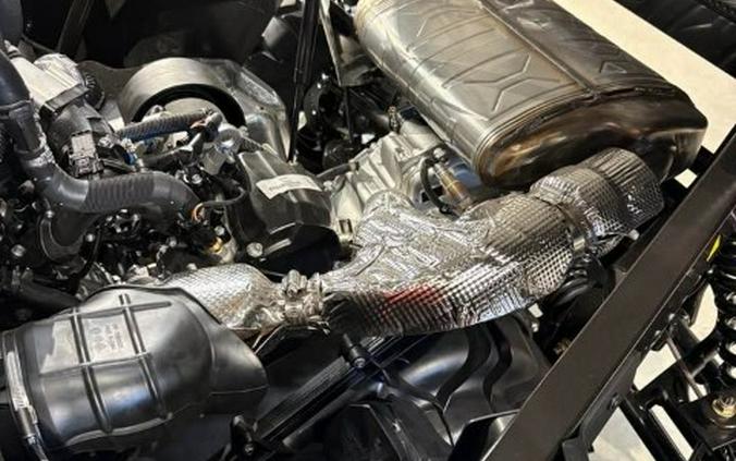 2026 Can-Am Defender MAX DPS CAB HD10