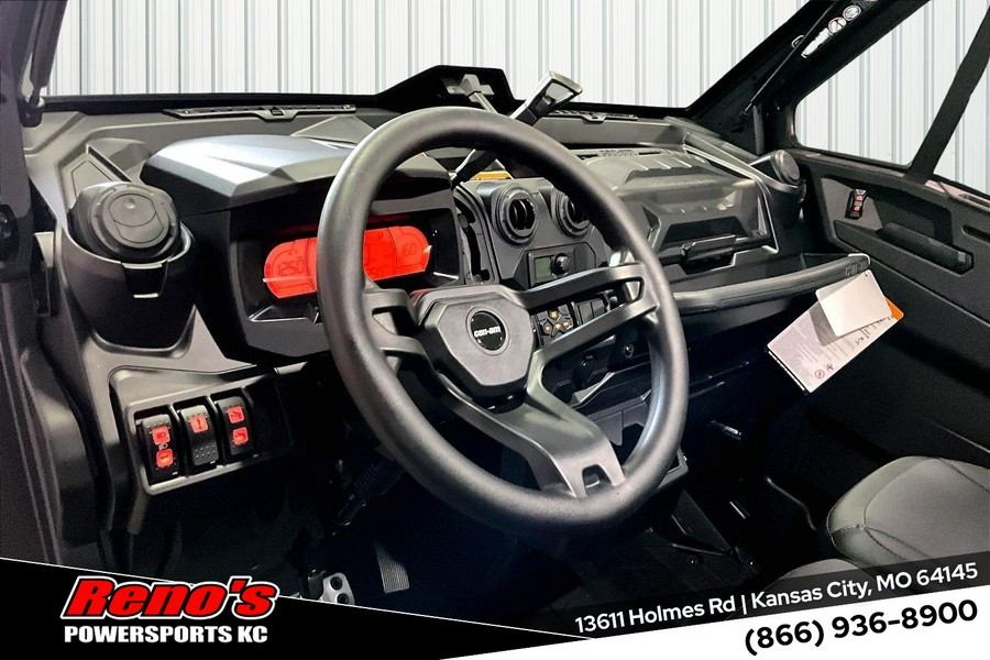 2026 Can-Am Defender PRO Limited CAB HD10