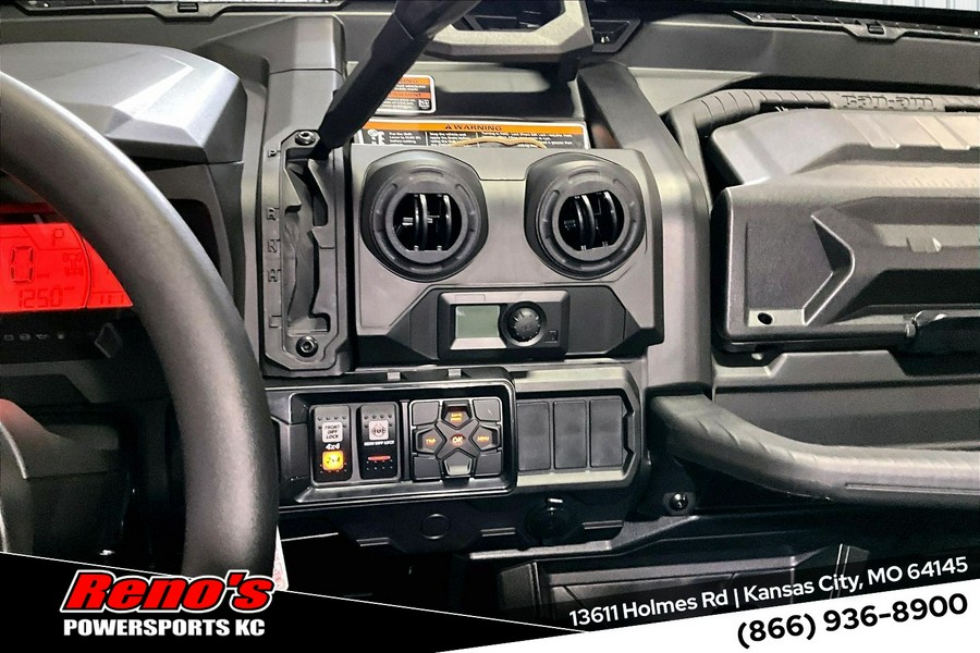 2026 Can-Am Defender PRO Limited CAB HD10