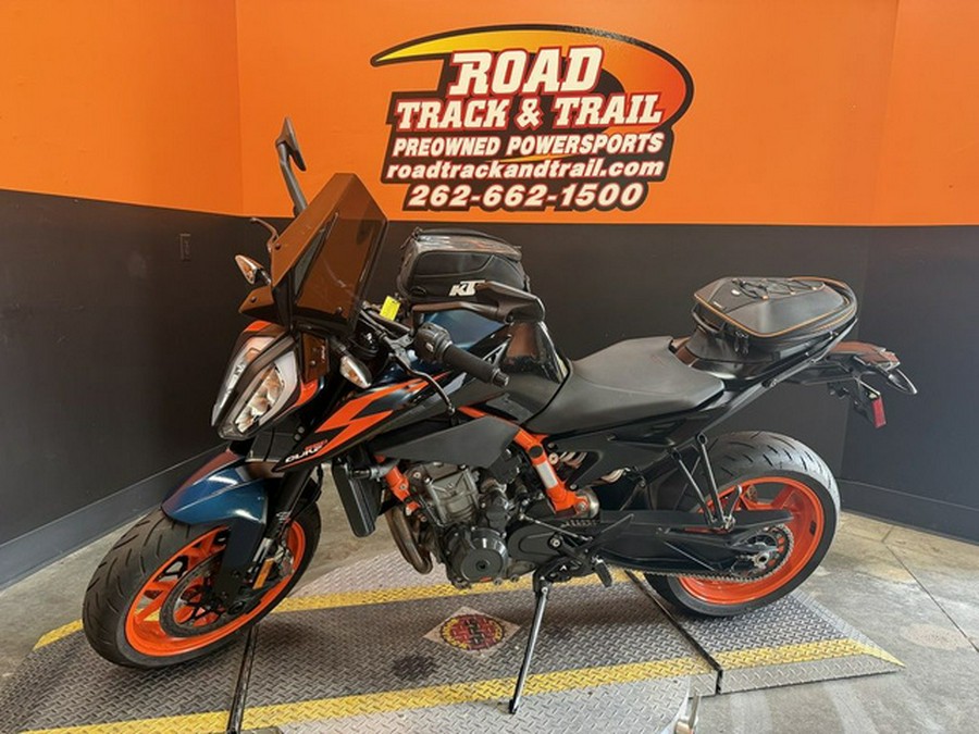 2022 KTM Duke 890 R