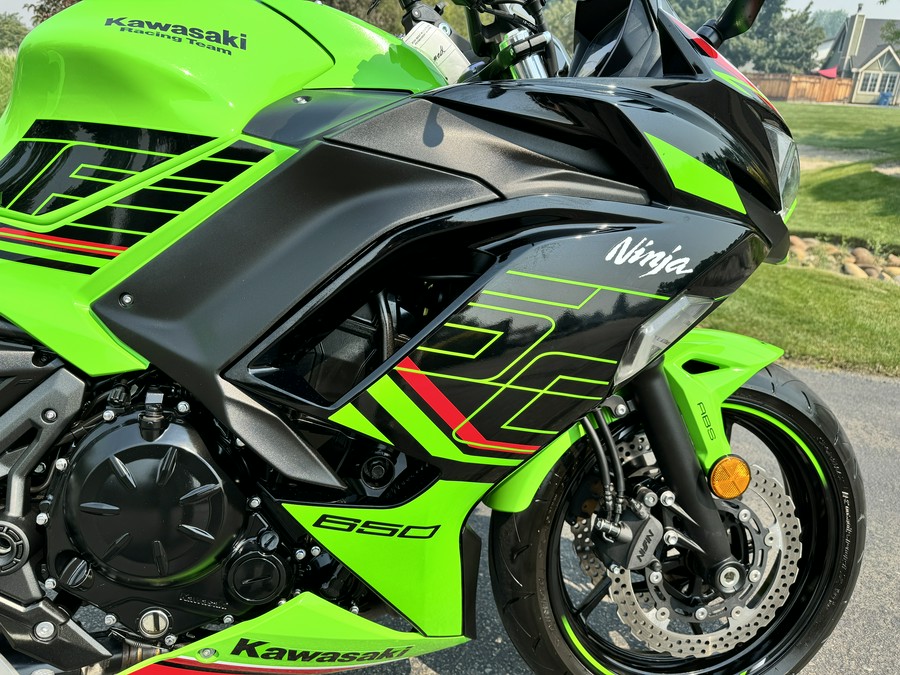 2024 Kawasaki Ninja® 650 KRT Edition ABS