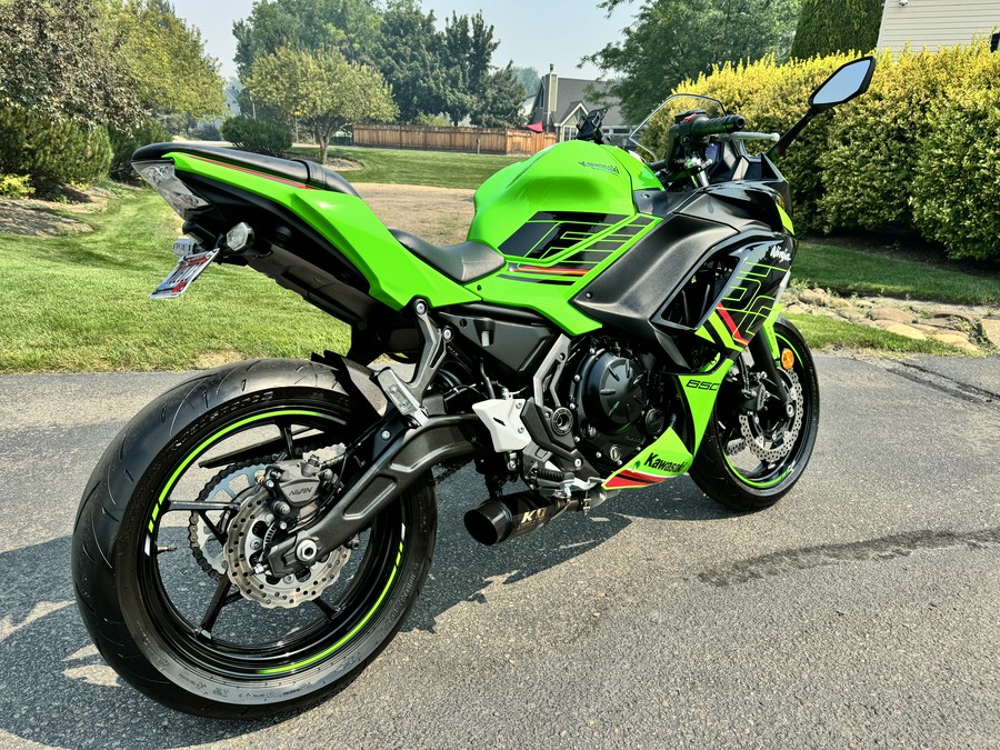 2024 Kawasaki Ninja® 650 KRT Edition ABS