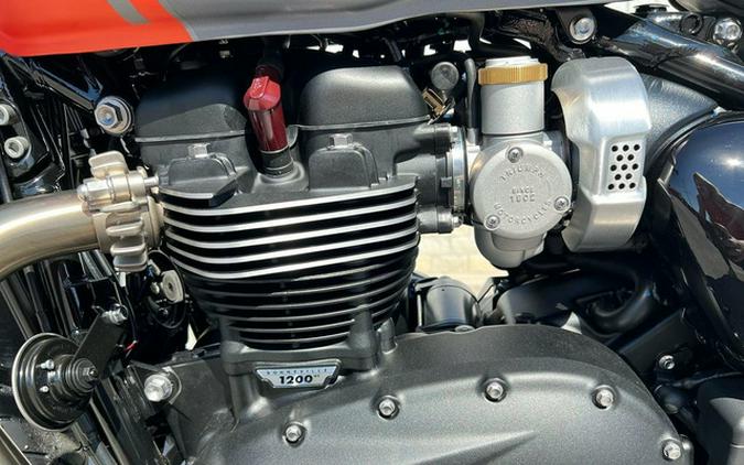 2025 Triumph BONNEVILLE BOBBER