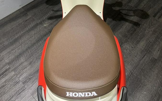 2026 Honda METROPOLITAN Base