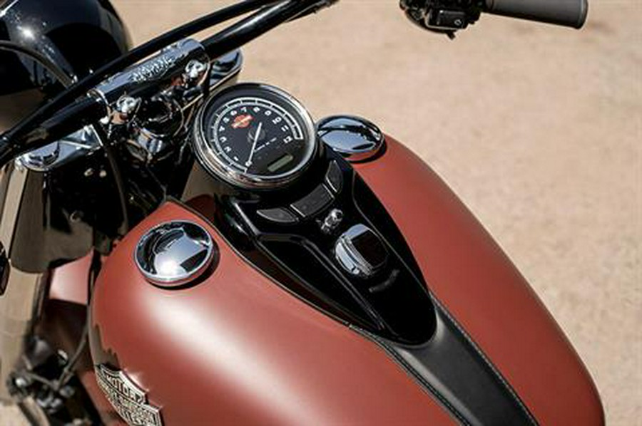 2017 Harley-Davidson Softail Slim®