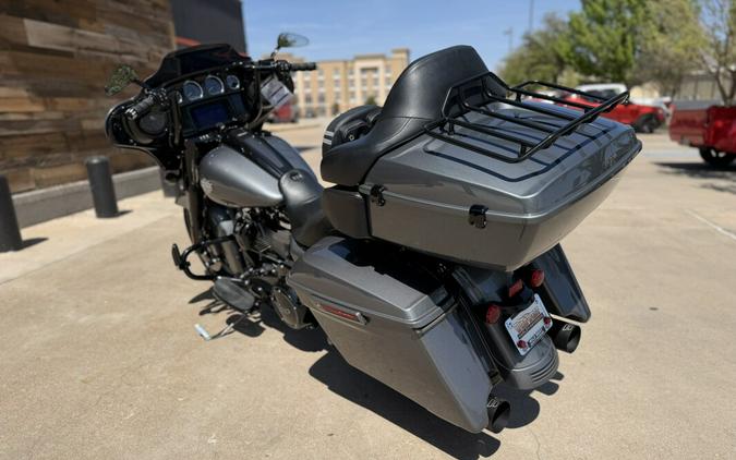 2021 Harley-Davidson® Street Glide® Special Gauntlet Gray Metallic - Black Finish