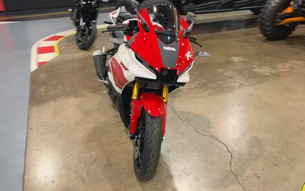 2026 Yamaha YZF-R3 ABS 70TH ANNIVERSARY EDITION
