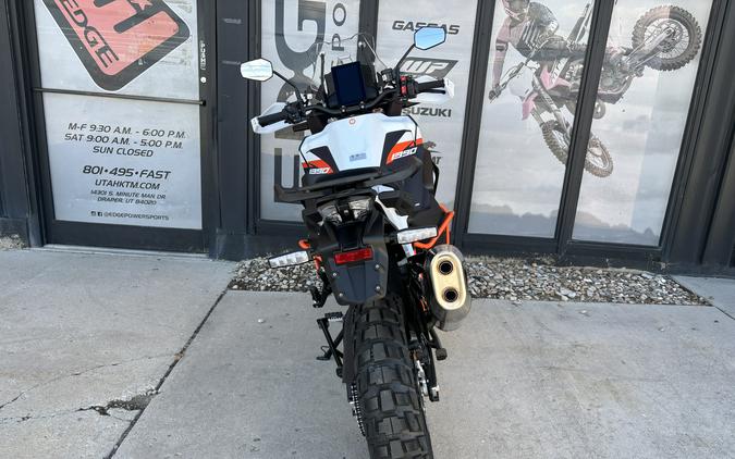 2026 KTM Super Adventure 1390 R